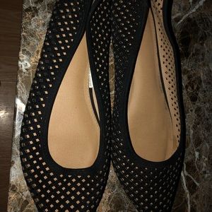 Size 10 Black Mesh Like Shoes